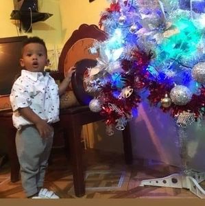 Meet your Posher, Marcos